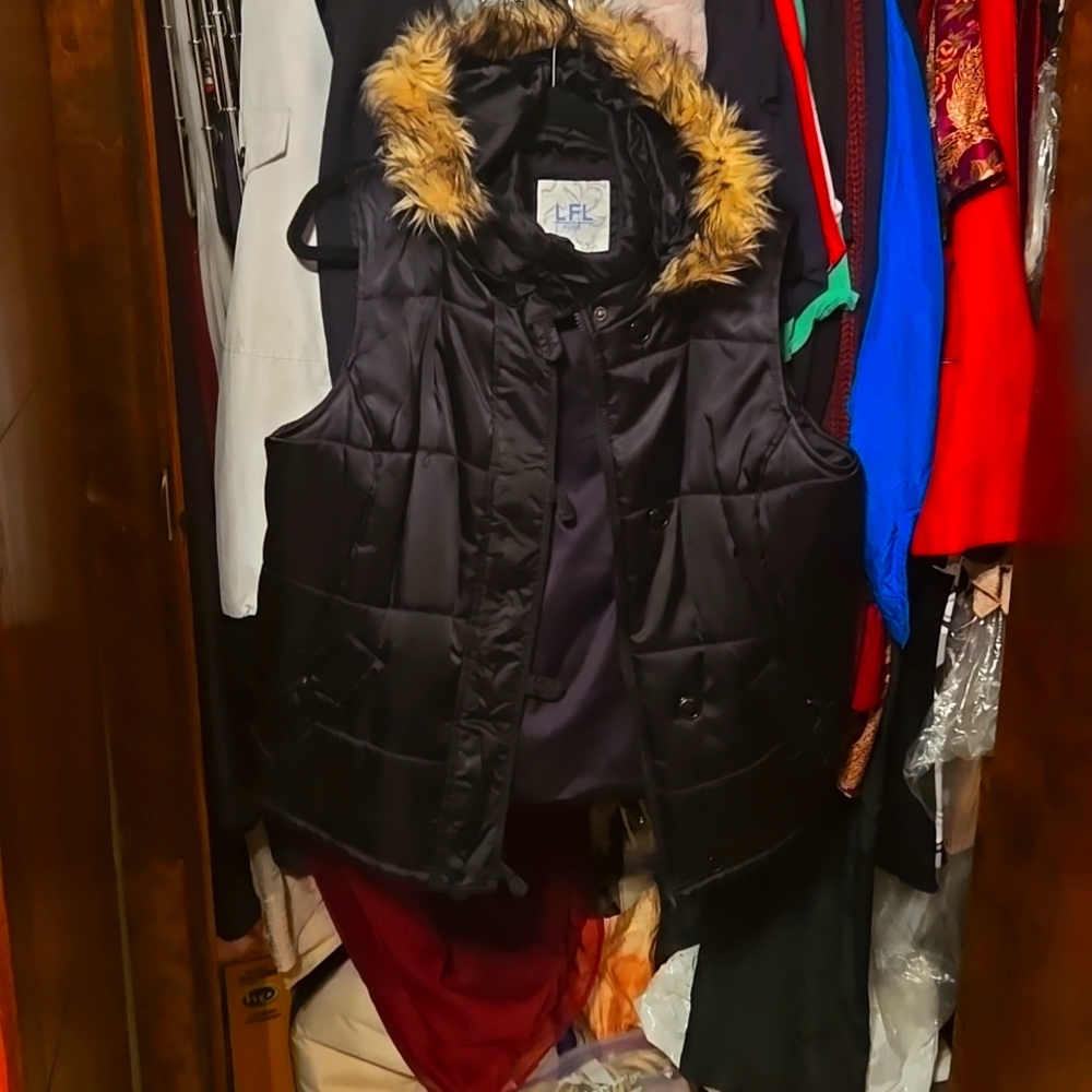 Black silk with fur on hood vest jacket